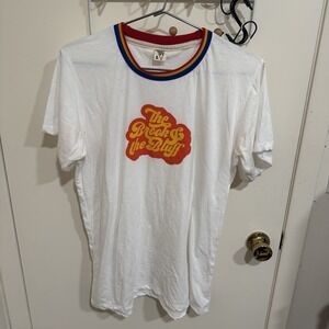 Camp Collection Colorful Retro Style The Brook & the Bluff T-Shirt Size Large